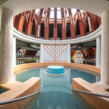 Napfeny Hotel ザラカロシュ エクステリア 写真
